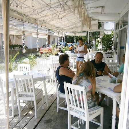 Family Hotel White House Pomorie Kültér fotó